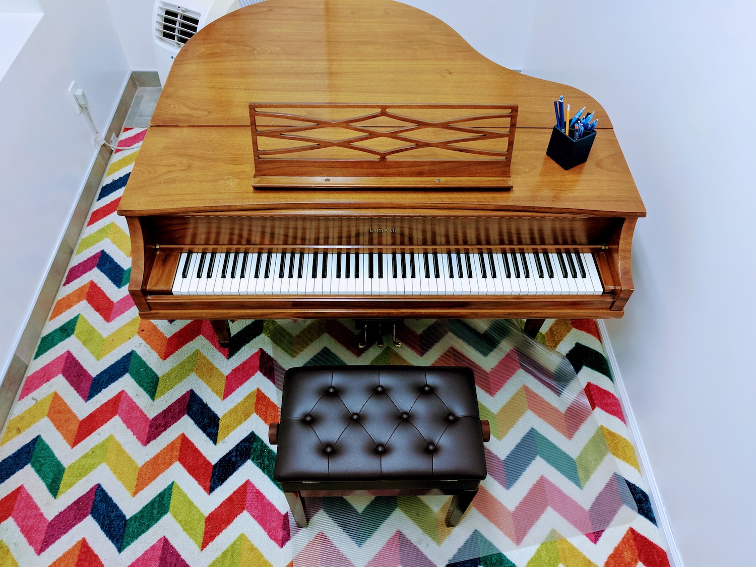 colorful-piano-studio